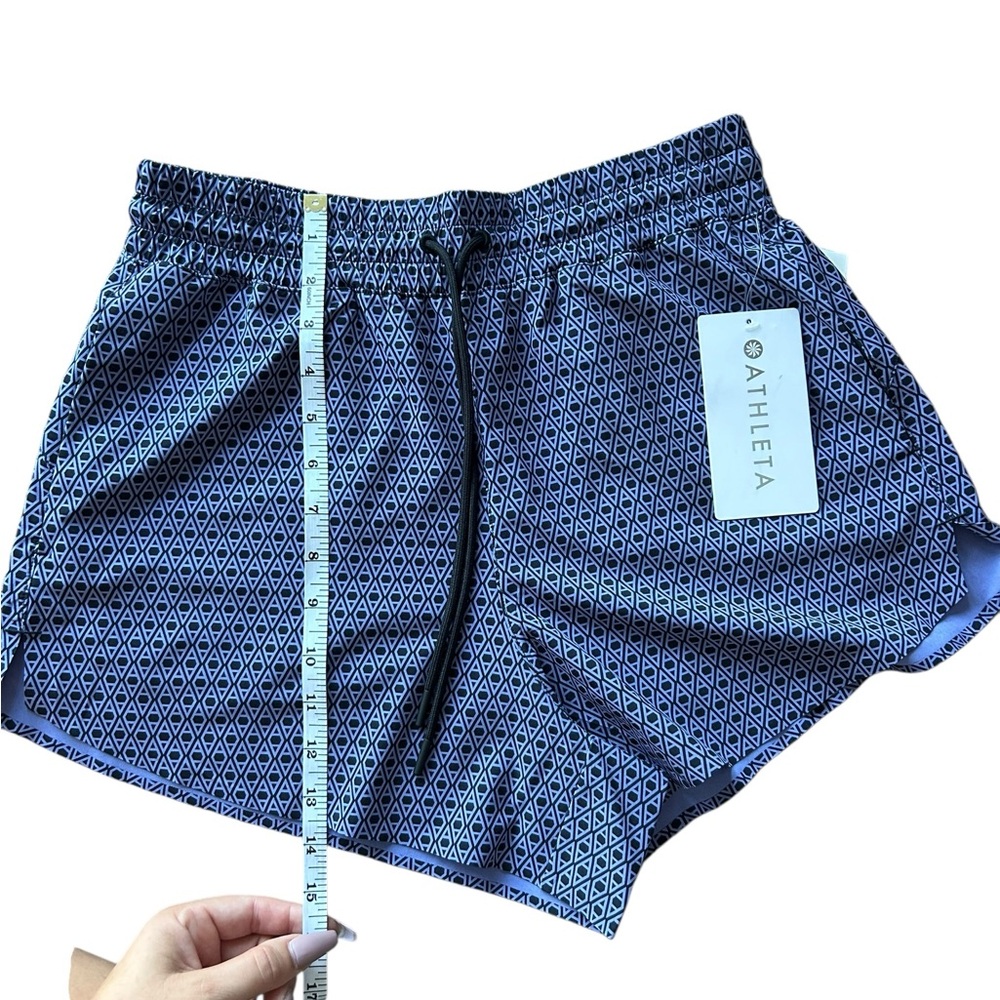 NWT Athleta Geometric Purple Crossroads Pocket Running Shorts Small - Picture 11 of 11